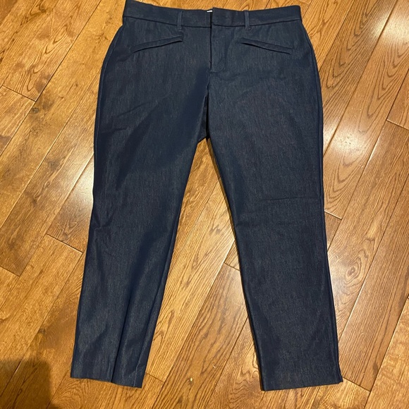 Gap petite jean stretch Capri jeans - Picture 1 of 5
